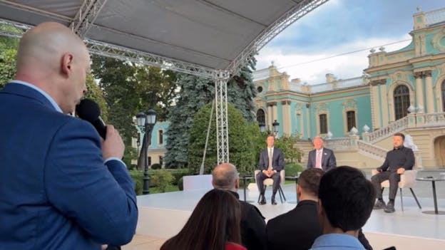 Live Krigen i Ukraine Spørgsmål på pressemøde efter Ukraine-møde går viralt