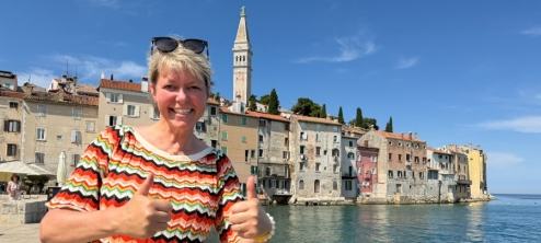 I dette afsnit af Anne-Vibeke Rejser giver Anne-Vibeke en masse tips og inspiration til et af Europas mest populære feriemål – nemlig Istrien i Kroatien.