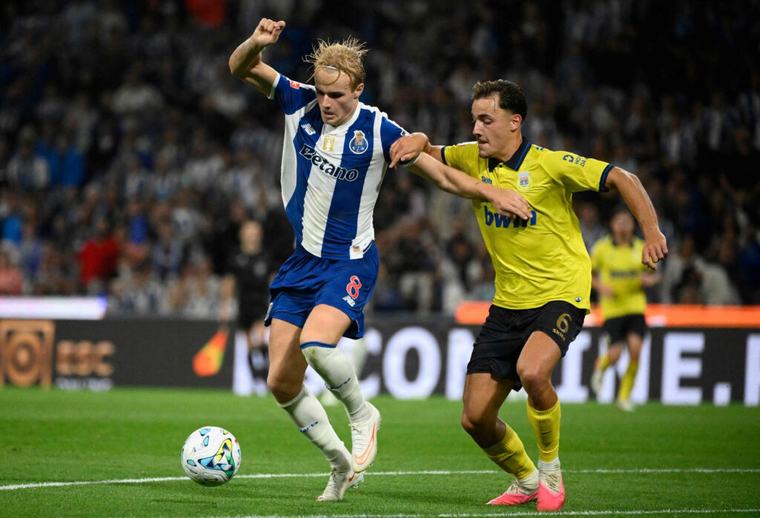 FC Porto deler gode nyheder om Victor Froholdt
