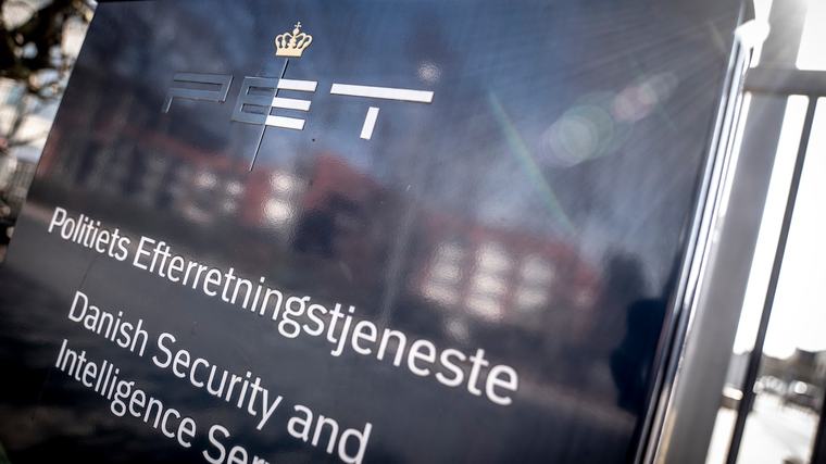 Det kan medføre lange frihedsstraffe, hvis du hjælper en fremmed efterretningstjeneste